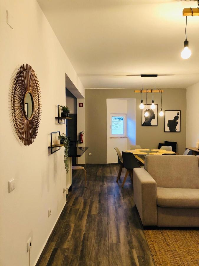 Albufeira Emblematica Apartment - Wifi & Pool Luaran gambar