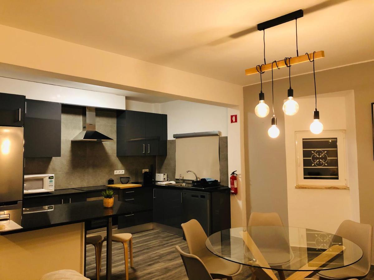 Albufeira Emblematica Apartment - Wifi & Pool Luaran gambar